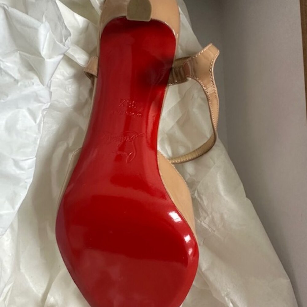 Christian Louboutin Patin Nude - Picture 3 of 3